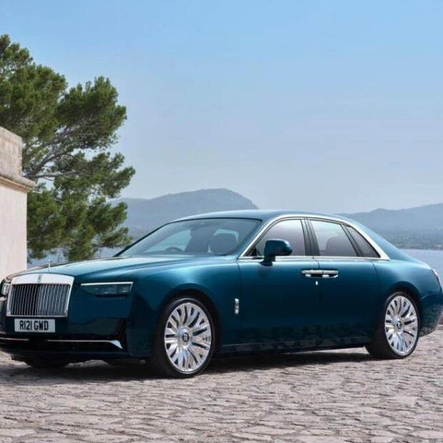 Rolls-Royce Ghost Series II and Luxury Drives