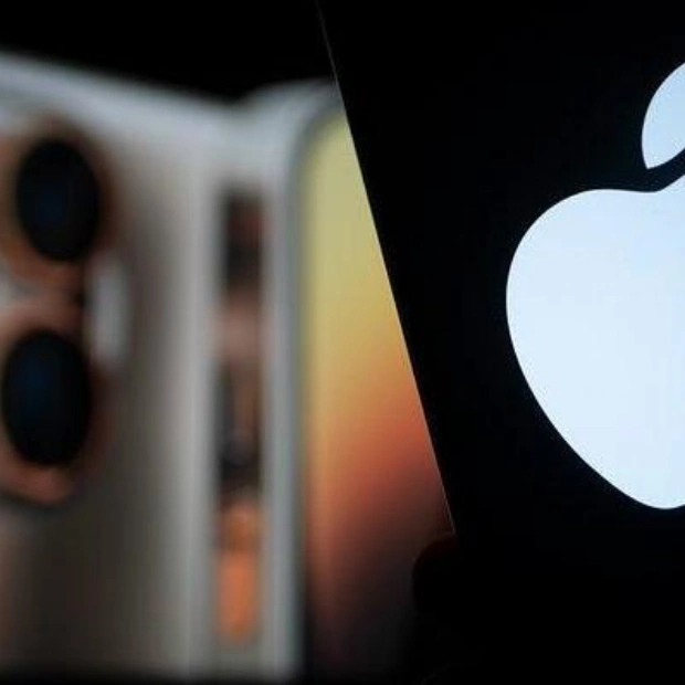 Apple начала разработку складного iPhone