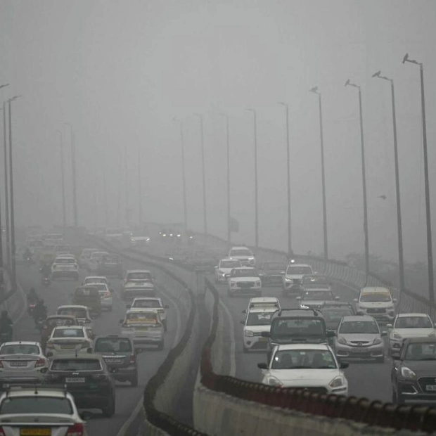 New Delhi Chokes Under Toxic Smog