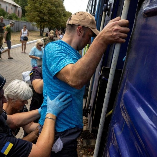 Ukraine Orders Evacuation in Donetsk as Russia Claims Advances