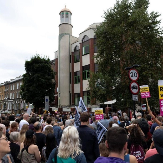 UK Anti-Racism Protests Respond to Far-Right Riots