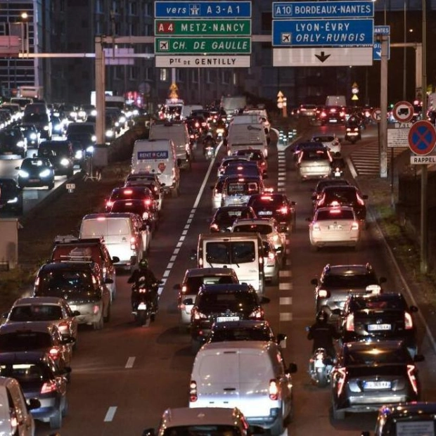 Paris to Enforce 50 km/h Speed Limit on Congested Ring Road