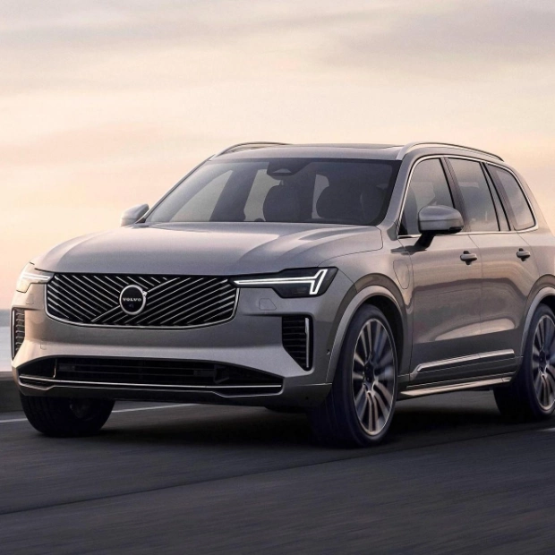 Volvo XC90 Получает Полноценный Рестайлинг Во Втором Поколении