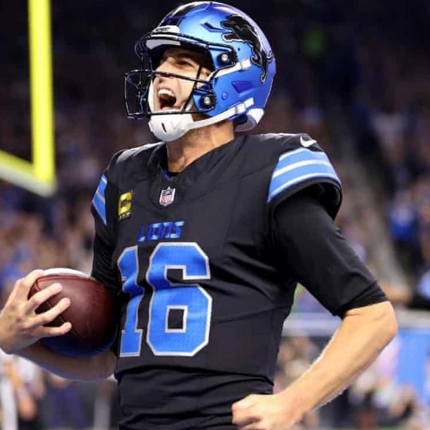 Jared Goff's Perfect Game Leads Lions to Victory