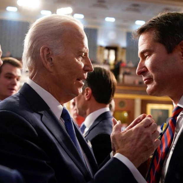 Democrats in Congress Call for Biden to End Reelection Bid