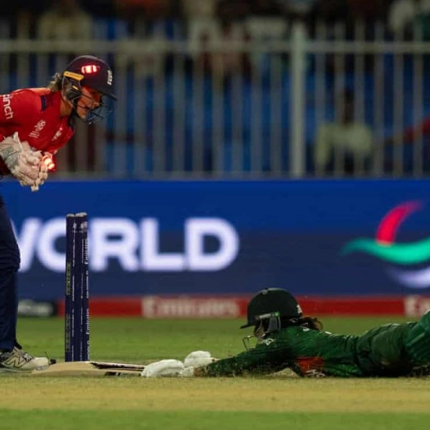 England Starts World Cup with Win Over Bangladesh