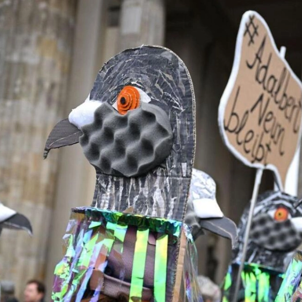 Berlin's Cultural Workers Protest Budget Cuts