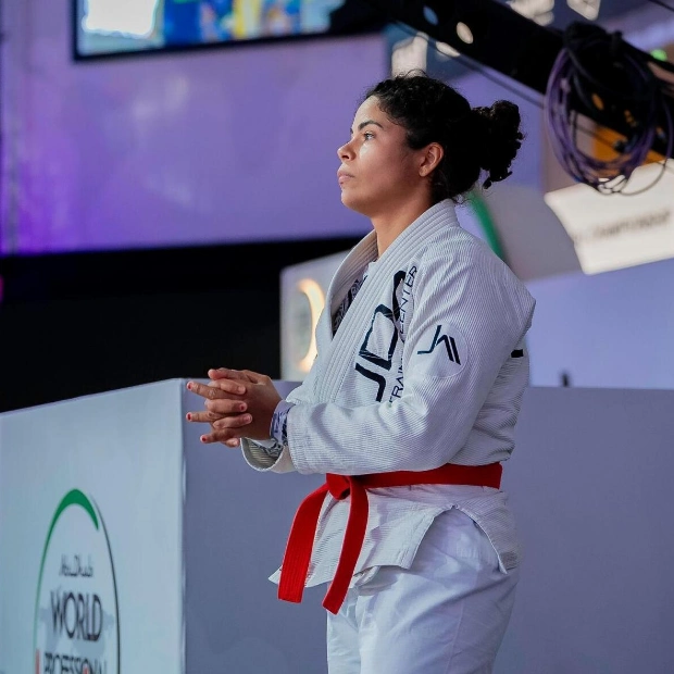 Enaile Dos Anjos Returns to Jiu-Jitsu After Five-Year Break