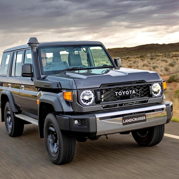 Toyota Land Cruiser 70: Классический внедорожник с современными двигателями