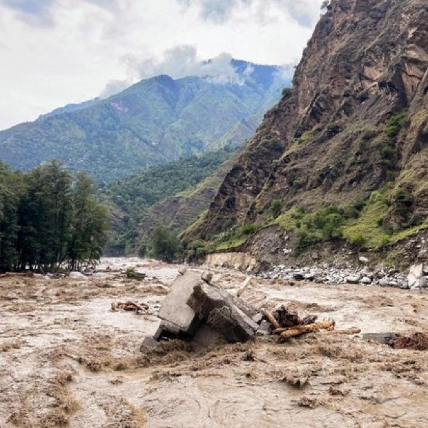 Six Dead, 47 Missing After Cloudburst in Himachal Pradesh