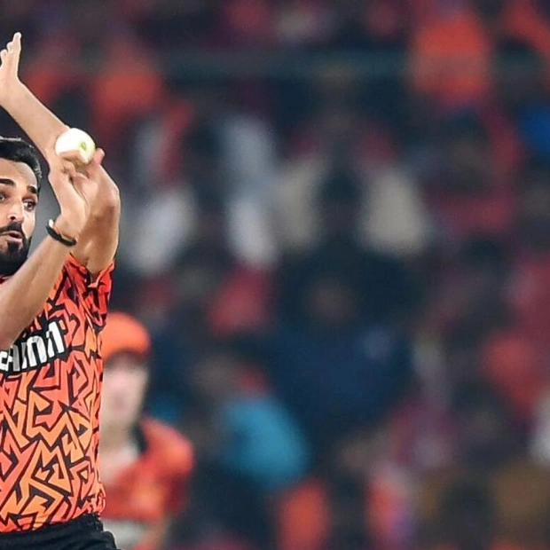 Bhuvneshwar Kumar Re-signed by RCB in IPL Auction