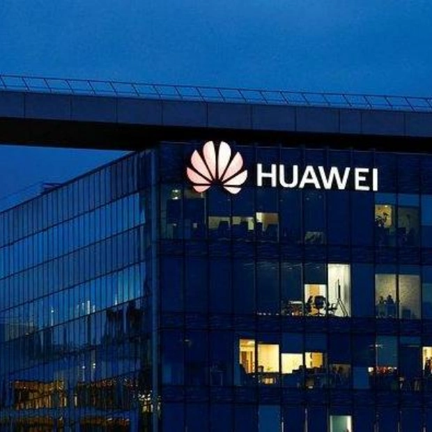 Huawei представила смартфоны из китайских комплектующих