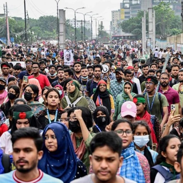 Violent Clashes in Bangladesh Over Job Quotas and Government Protests