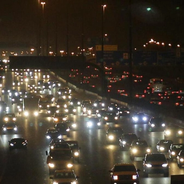 Dubai Police Warn Motorists of Accident on Sheikh Zayed Road