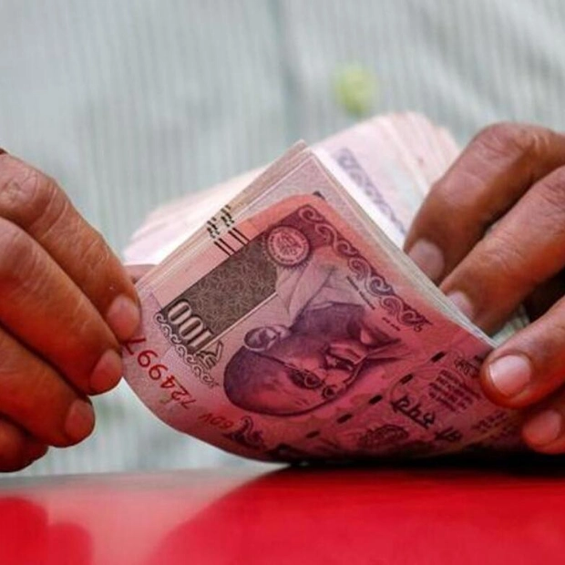 Indian Rupee Strengthens Slightly Amid US Economic Data