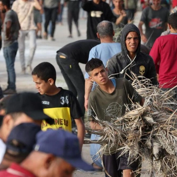 Israeli Prioritization of Private Sector at Gaza Crossing Raises Concerns for Humanitarian Aid