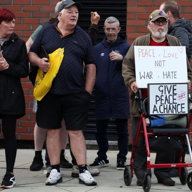 Liverpool's Mosques on High Alert Amid UK Riots