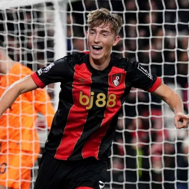 Dean Huijsen: Bournemouth's Youngest Premier League Hero