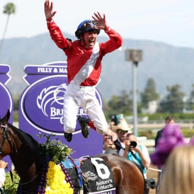 Dettori Replaces Shoemark on Emily Upjohn in Breeders’ Cup Turf