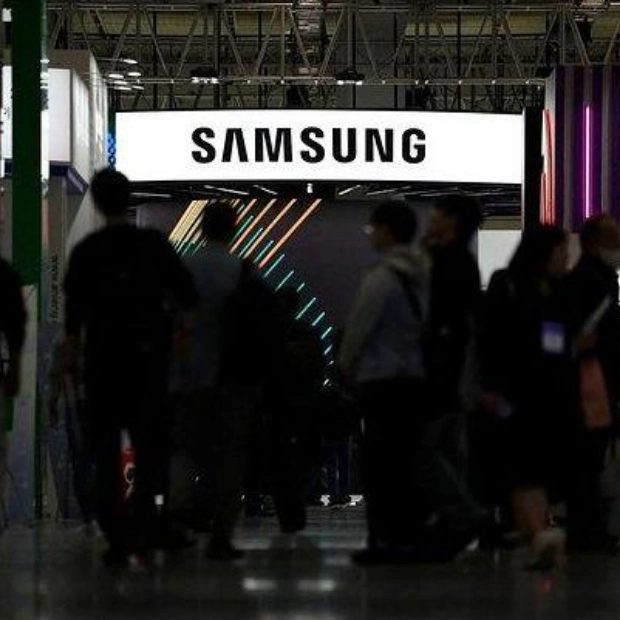 Samsung стала лидером продаж ИИ-смартфонов в 2024 году