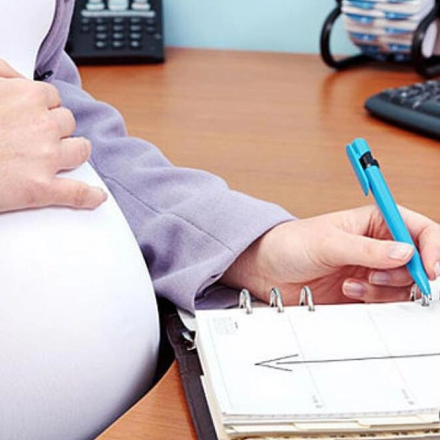 Supporting New Mothers: UAE's Comprehensive Maternity Leave Policy