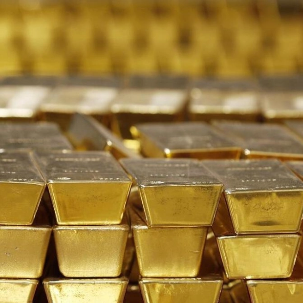 Gold Prices Rise Amid US Financial Instability and Global Uncertainty