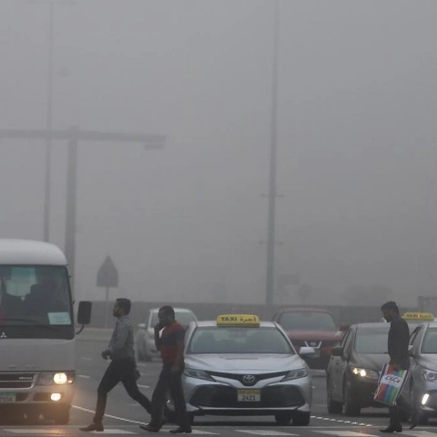 UAE Under Red and Yellow Alerts Due to Low Visibility and Fog