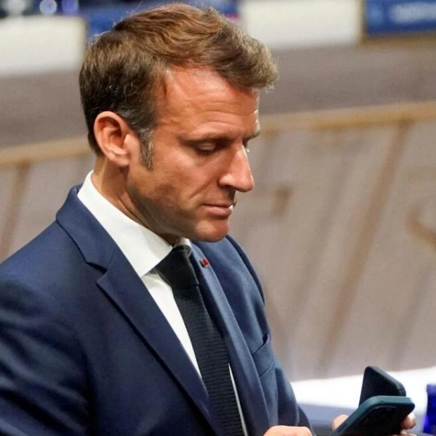 French Left Criticizes Macron's Coalition Push Amid Political Uncertainty
