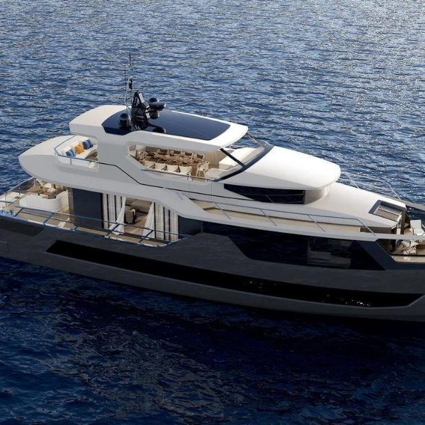 Sarp Yachts Introduces XSR 85 RPH Raised Pilothouse Model