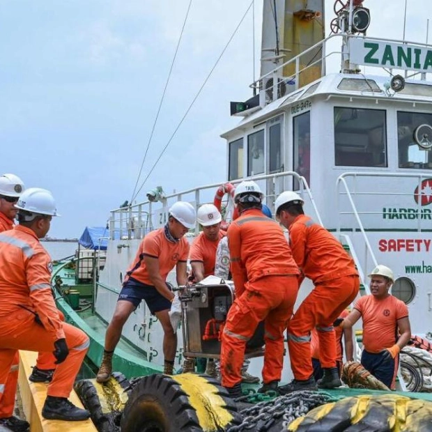 Philippines Delays Fuel Removal from Sunken Tanker Amid Environmental Concerns