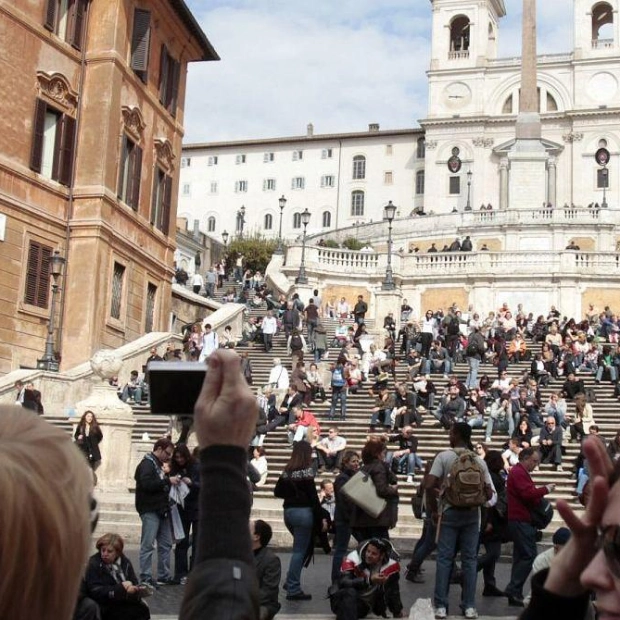 French Court of Auditors Report Sparks Controversy Over Rome's Spanish Steps