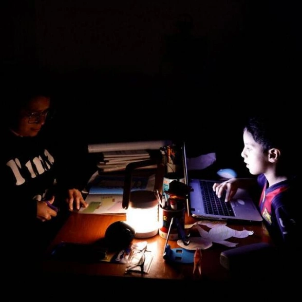 Ecuador Extends Nationwide Power Cuts to 12 Hours Daily