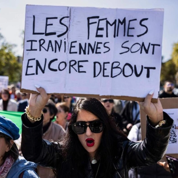 Paris Marchers Support Iranian Women's Rights Two Years After Amini's Death