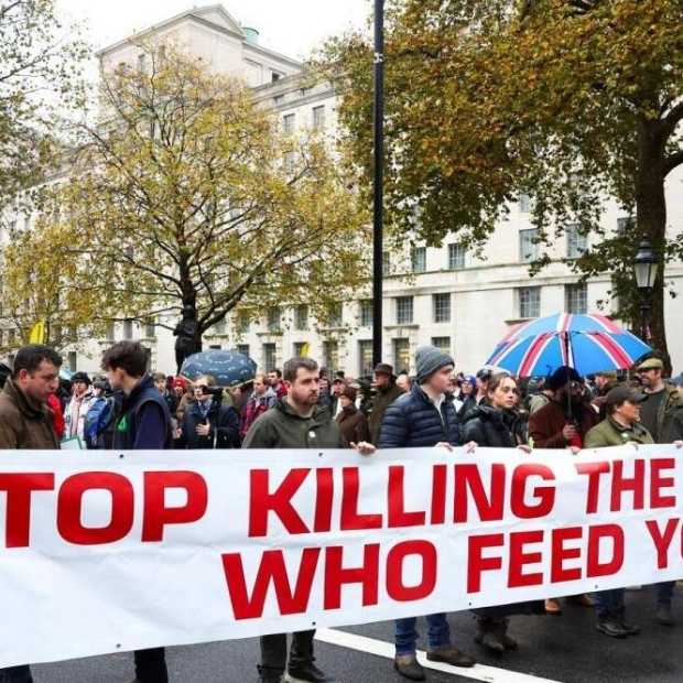 UK Farmers Protest New Agricultural Policy