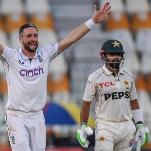 England's Bowlers Fight Back in Multan Test