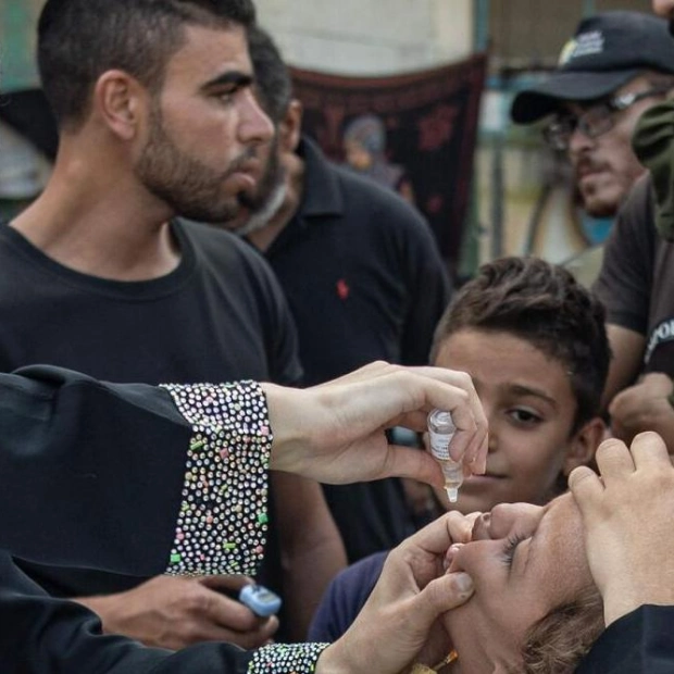 Israeli Strikes in Gaza Amid Polio Vaccination Campaign