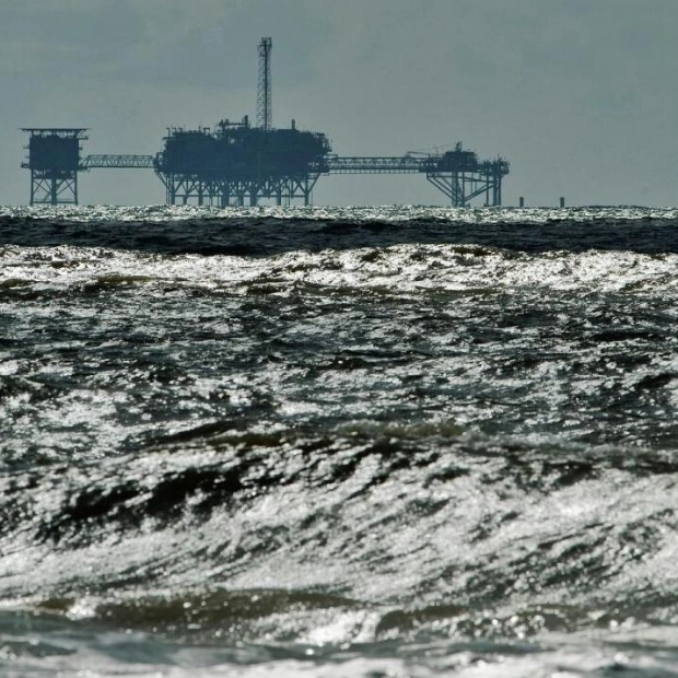 Oil Prices Rise Amid Hurricane Impact and Chinese Demand Concerns