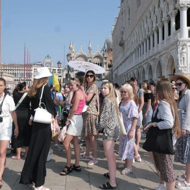 Venice Introduces New Rules to Curb Tourist Group Sizes