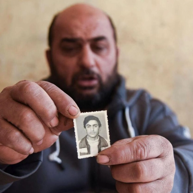 Brother Recognizes Sibling After 40 Years in Syrian Prison