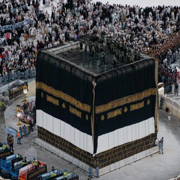 New Kiswa Installed at Holy Kaaba on Islamic New Year