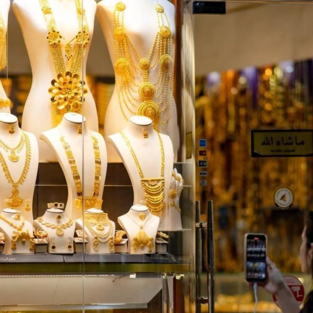 Gold Prices in Dubai Drop Amid Profit-Taking