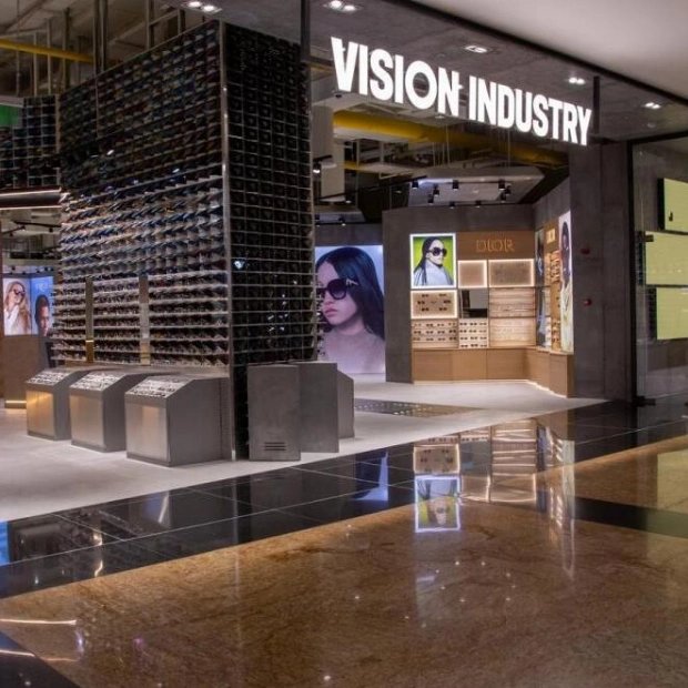 Future Trends in UAE Luxury Eyewear Market