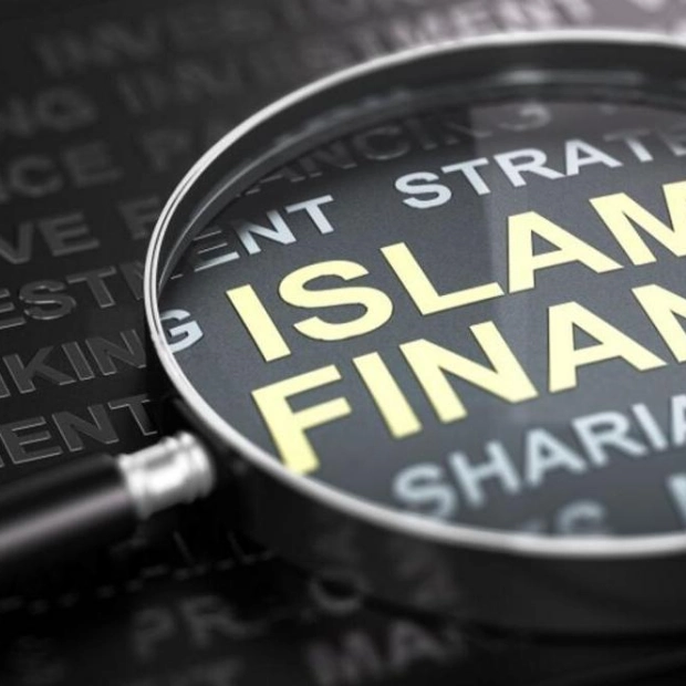 Evolution and Challenges in Islamic Finance: A Technological Perspective