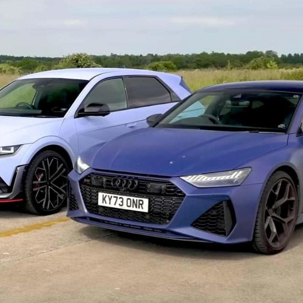 Hyundai Ioniq 5 N vs. Audi RS7 Performance: A Thrilling Drag Race Showdown