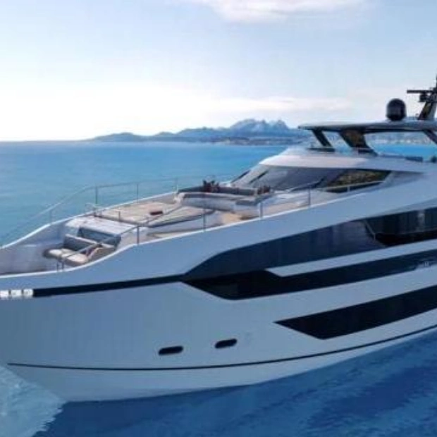 Sunseeker International анонсировала новую модель Sunseeker 94 Yacht