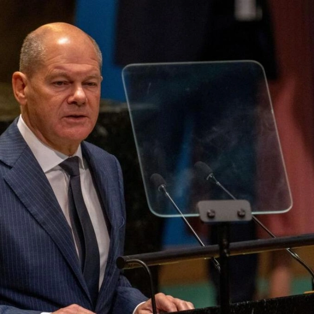 Scholz Criticizes UniCredit's Commerzbank Stake