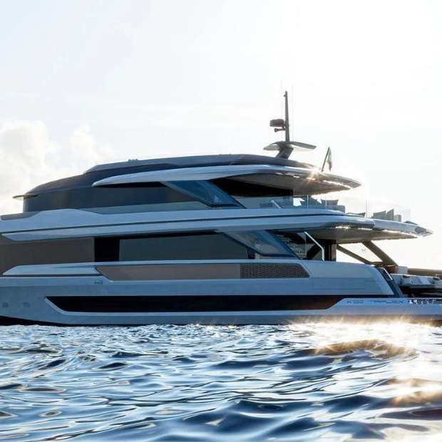 Extra Yachts Unveils 30.5-metre X100 Triplex