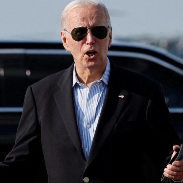 Biden to Pass Torch to Harris at Democratic Convention