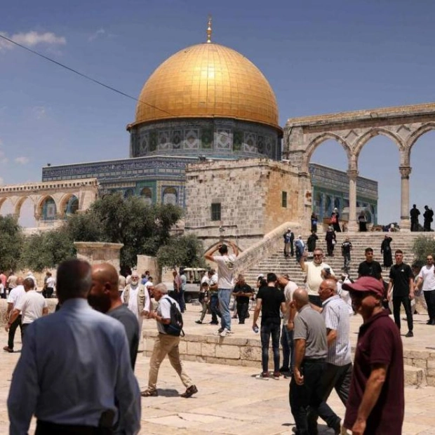 Far-Right Israeli Minister Defies Ban at Al-Aqsa Mosque