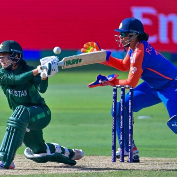 Arundhati Reddy Shines as India Restricts Pakistan to 105-8